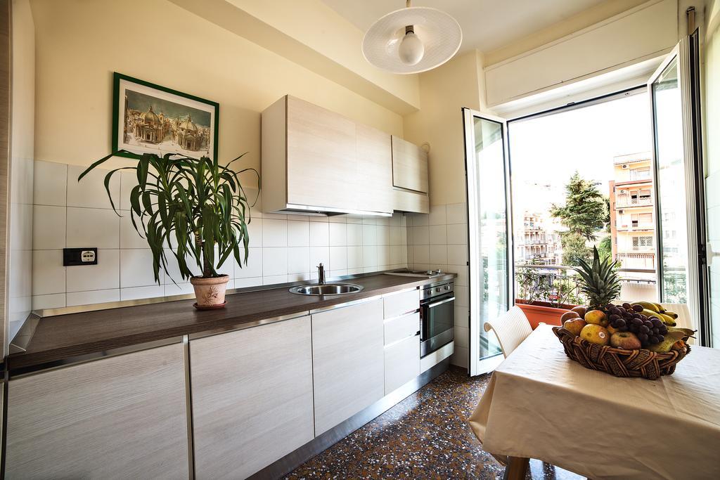 Corso Di Francia Bed & Breakfast 2*